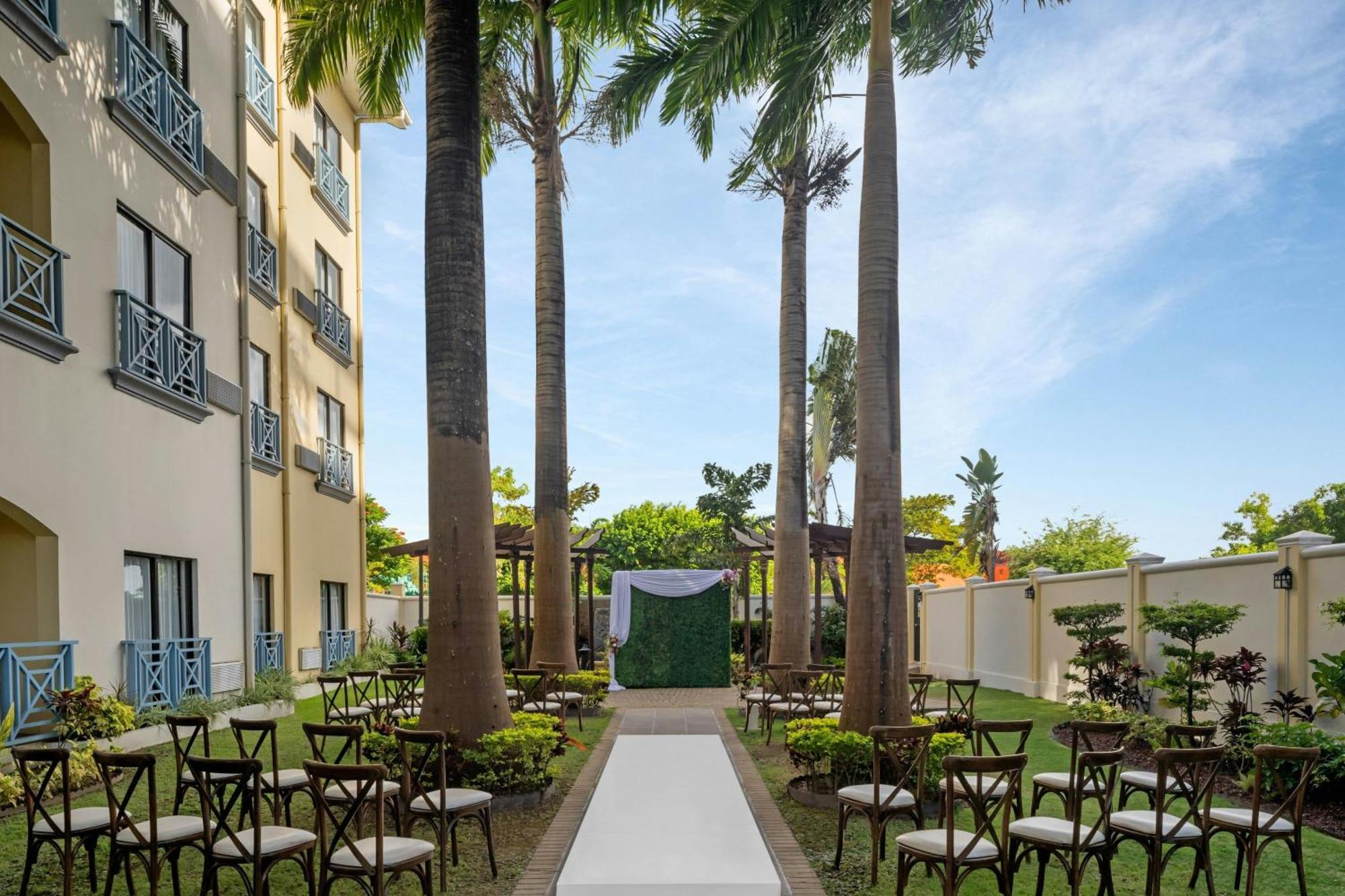Courtyard By Marriott Port Of Spain Port of Spain Exterior foto
